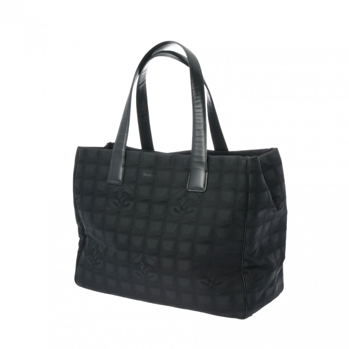 シャネル ニュートラベルライン トート MM ブラック/ゴールド金具