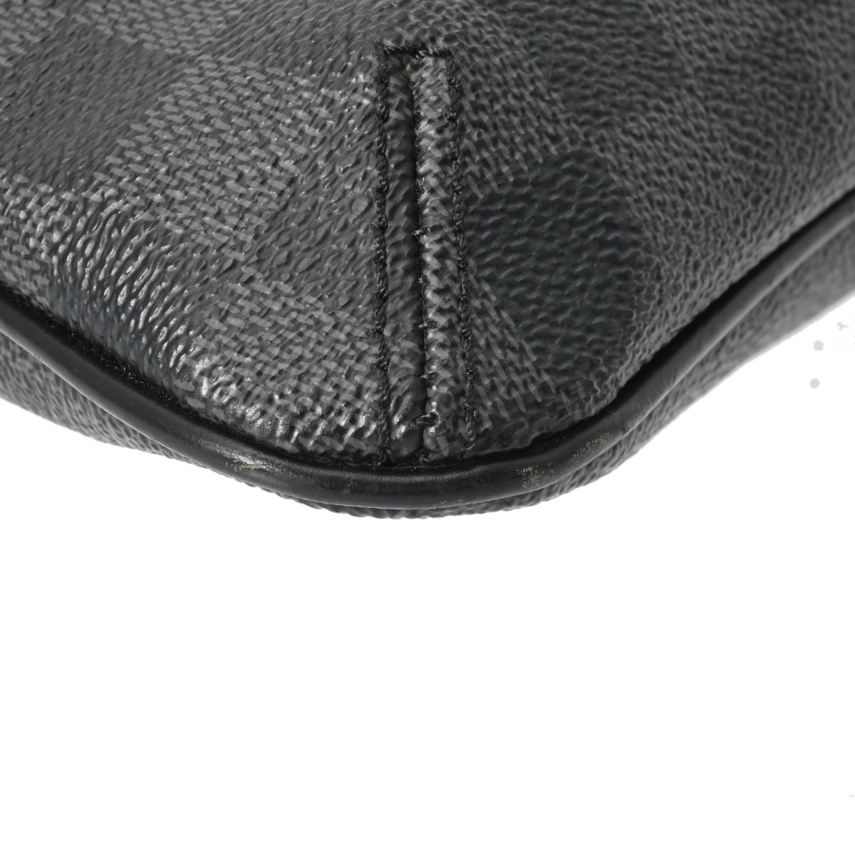 ルイ ヴィトン ダミエグラフィット トマス ブラック N58028 ダミエ