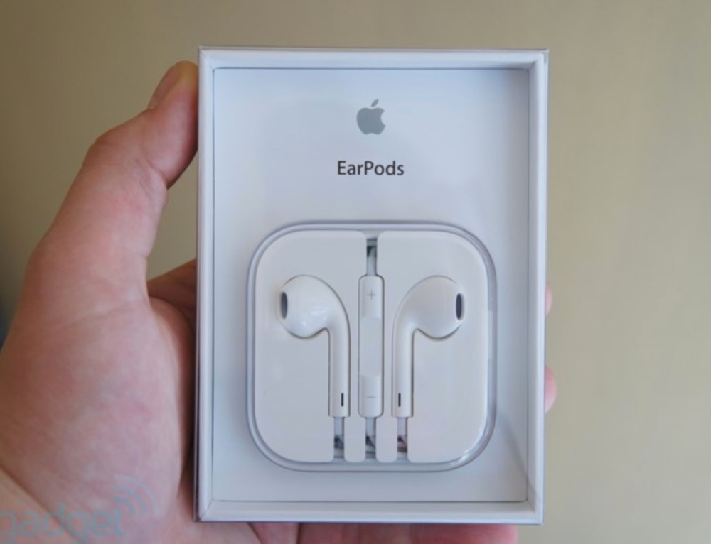 EarPods – iPhone 5や第5世代iPod touch、第7世代iPod nanoから付属