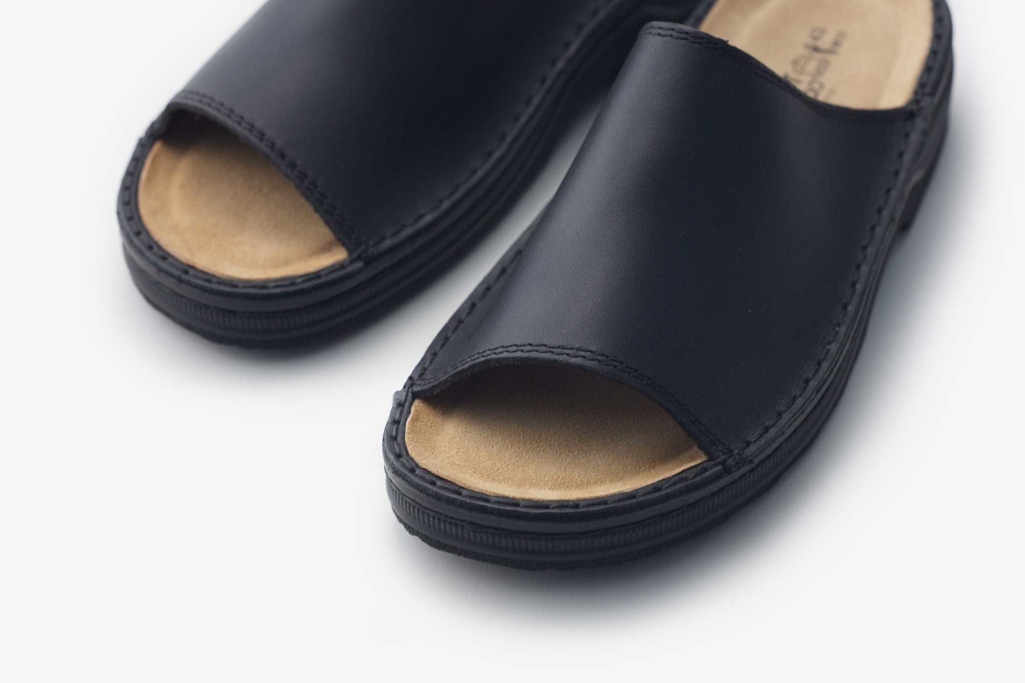 TUNDRA ツンドラ メンズサンダル｜NAOT