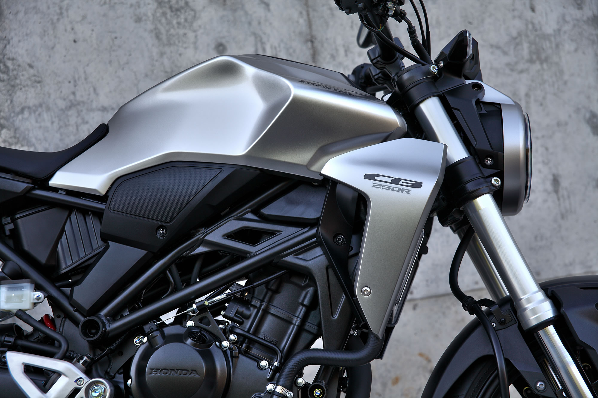 CB250R(MC52) インプレッション