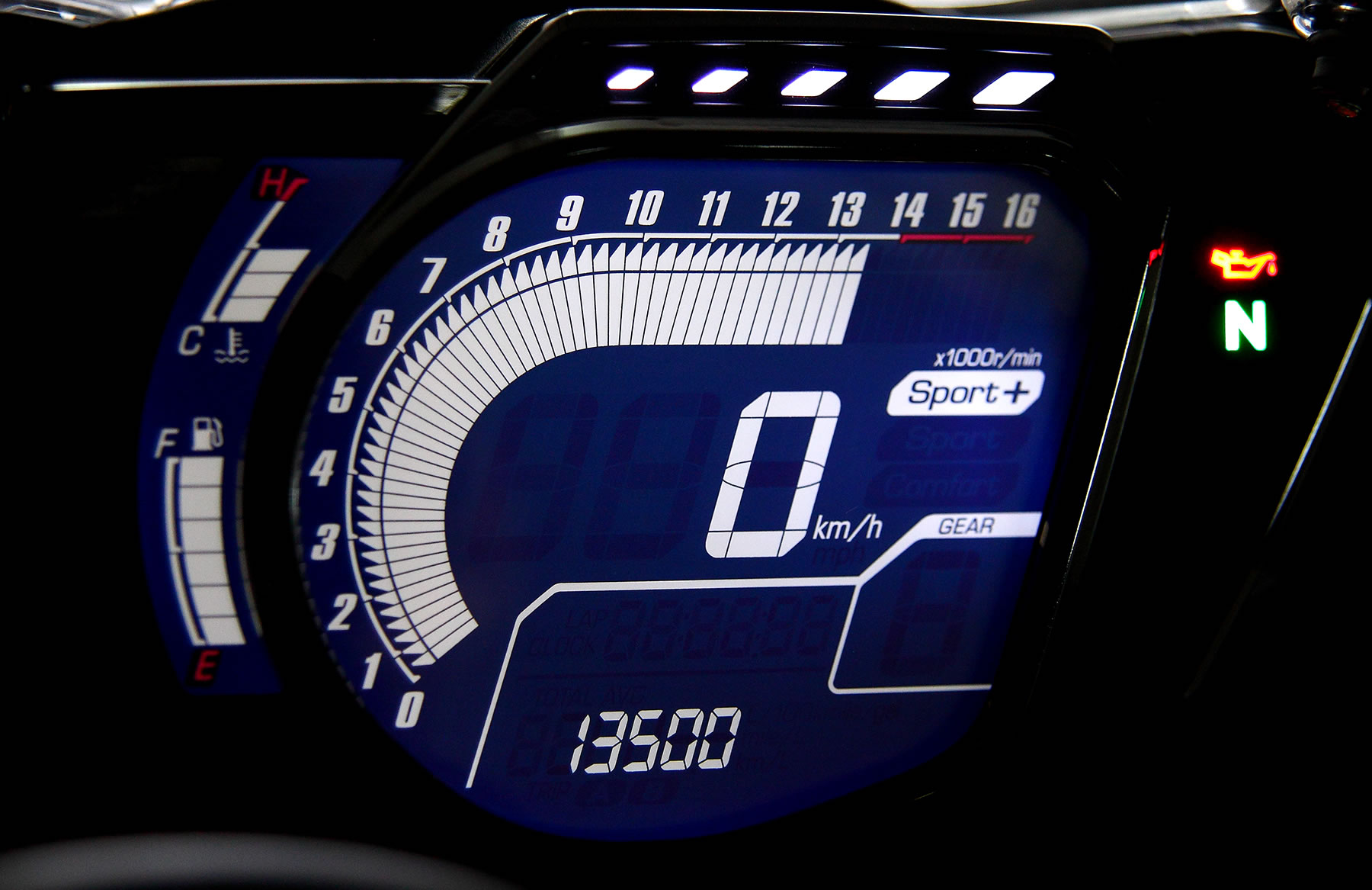 MC51 CBR250RR インプレッション3