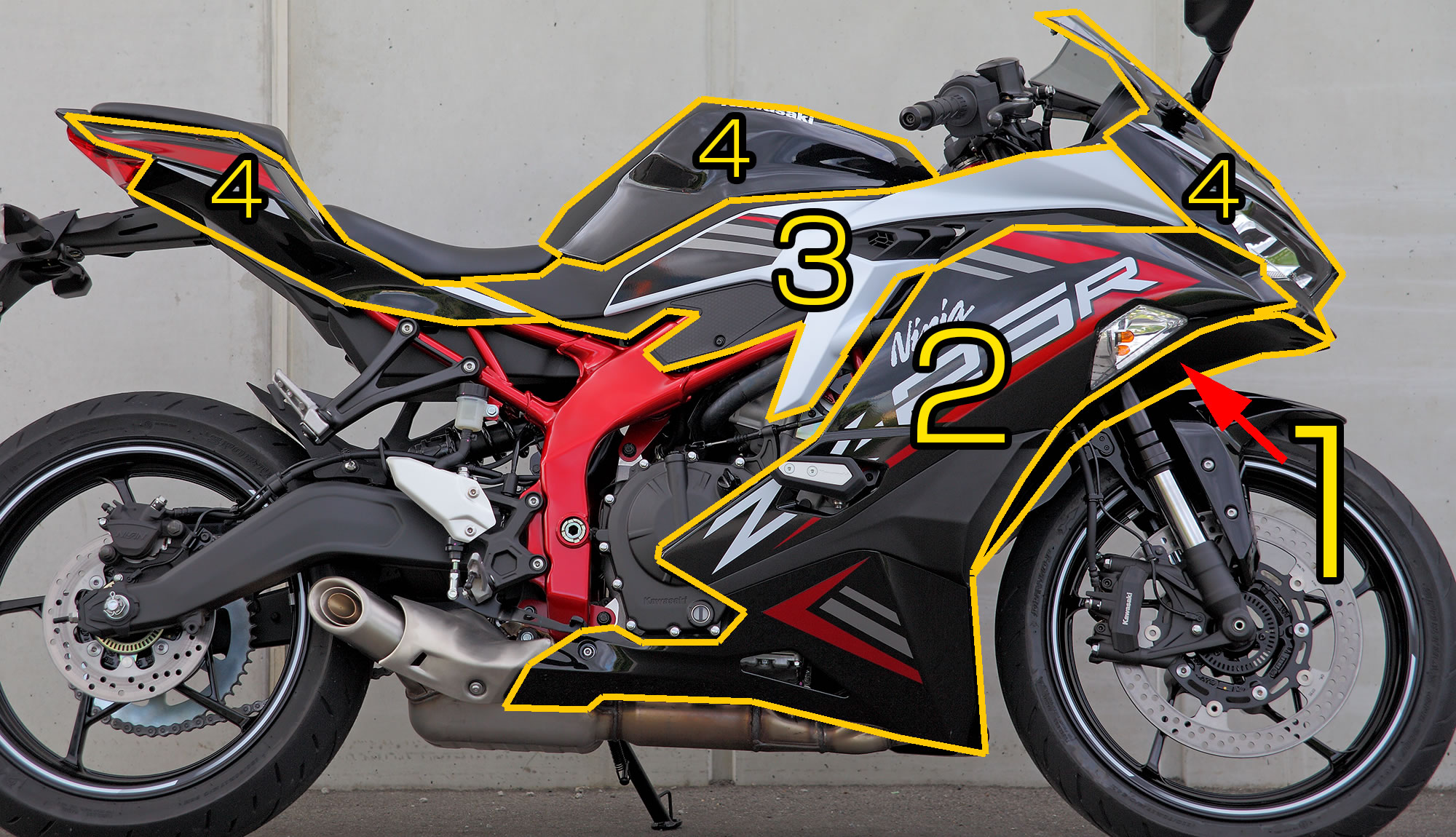 Ninja ZX-25R カウルの脱着