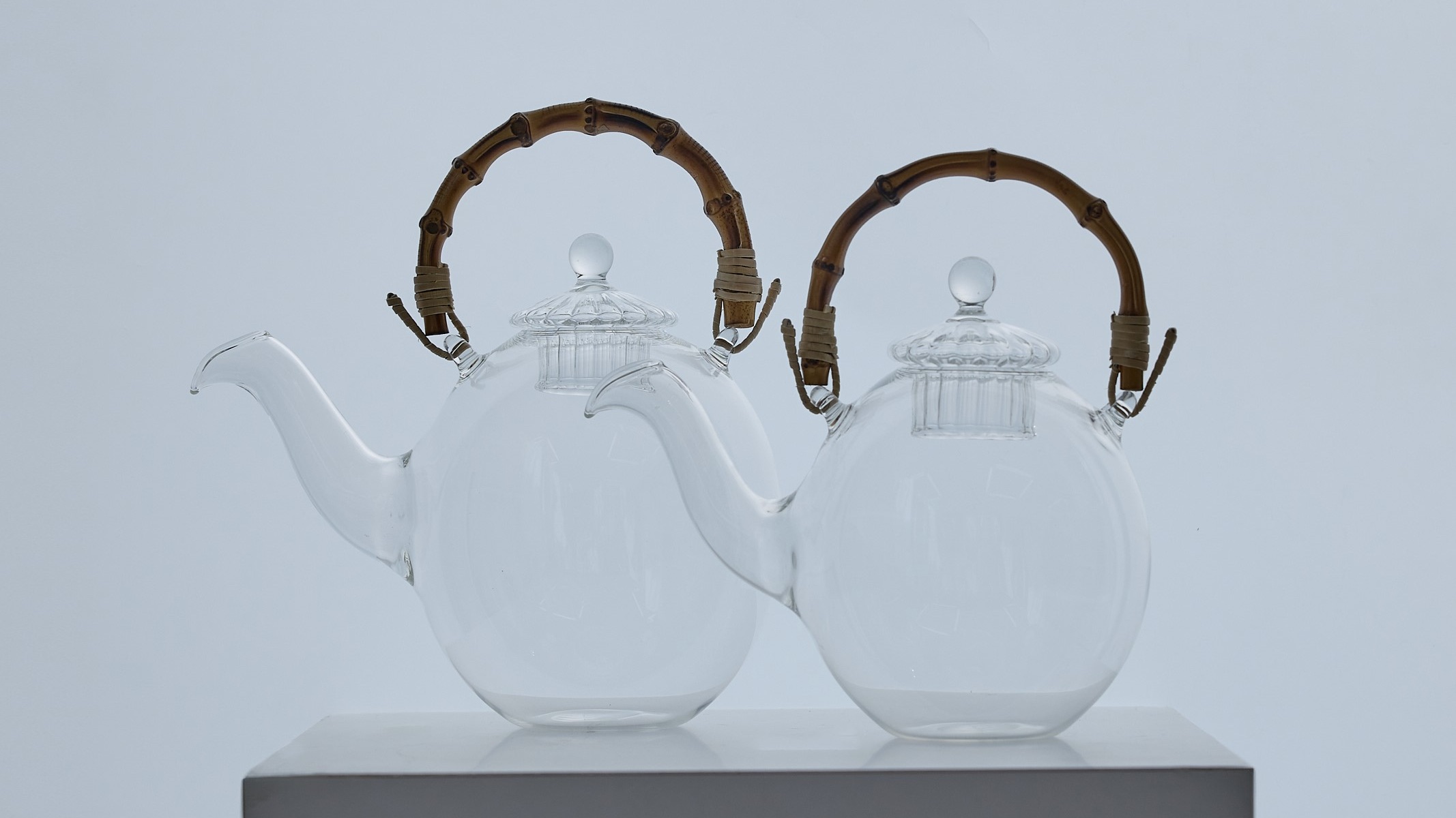 ガラス作家・北村妙子の展示会がサロン アダム エ ロペで開催中。美と