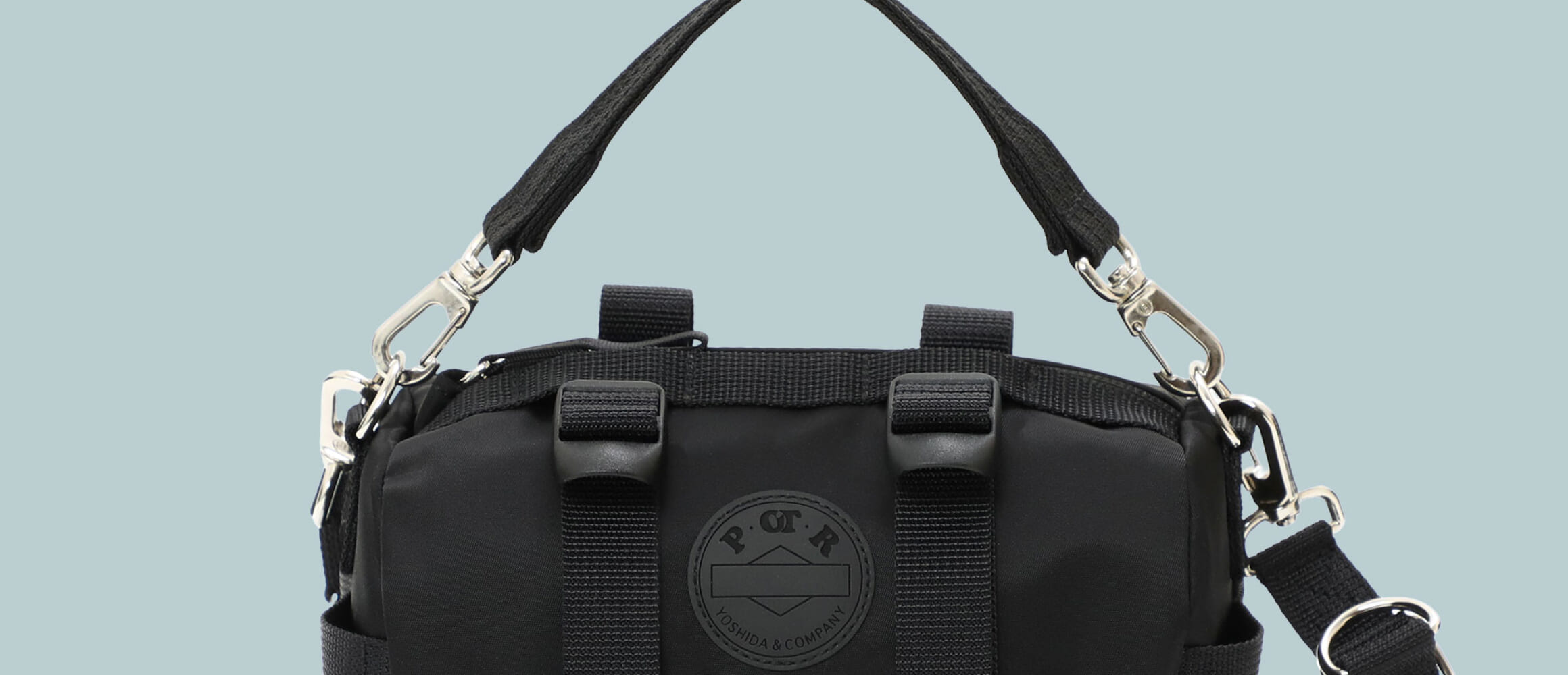 90周年を迎えた吉田カバンの「POTR／RIDE」に澄んだブラックカラーが