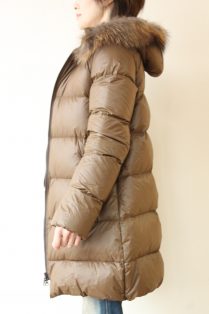 NOMBRE IMPAIR（ノンブルアンペール）軽量ハンガリーダウンフード付