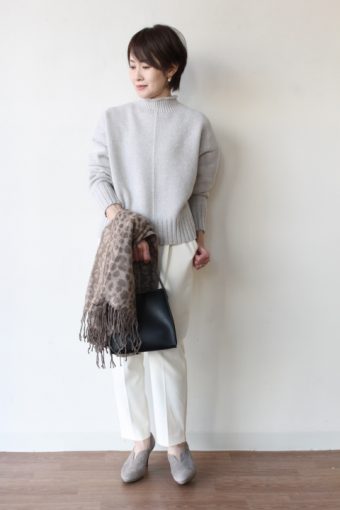 マカフィー(MACPHEE） ラムカシミヤビルドネックプルオーバー／ライト