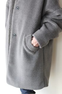 ディニテコリエ(Dignite Collier）ボアビックコート／チャコール