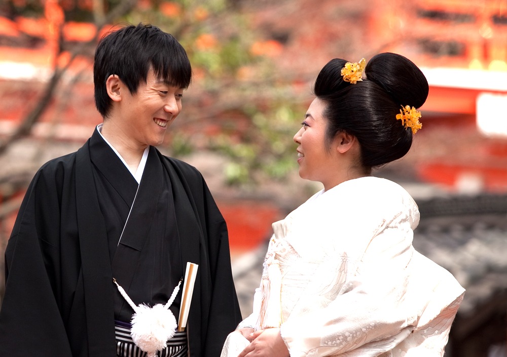 自毛で結った新日本髪にオリジナルの和ドレス - オリジナル