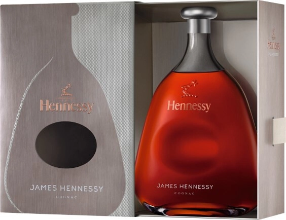 Cognac James Hennessy, gift box, 700 ml James Hennessy, gift box