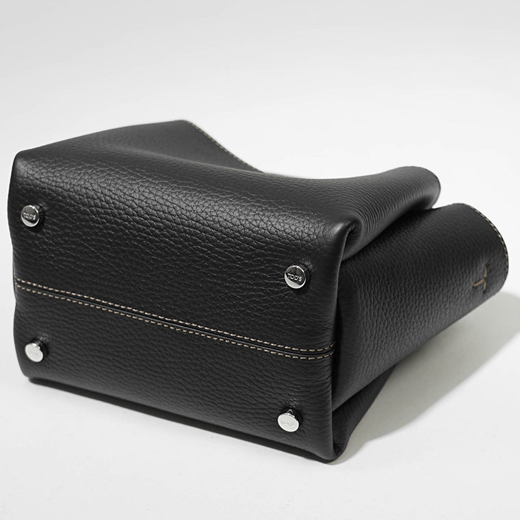 ✨希少✨TOD'S ブラックフラップ式 2WAY ショルダーバッグ ヌメ革 黒