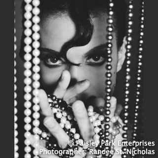 紫の伝説が新たに甦る！ アルバム『1999：スーパー・デラックス