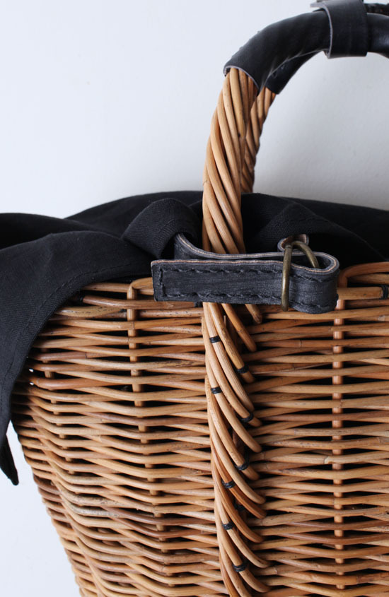 ebagos エバゴス ブライドル トート型かごバッグ