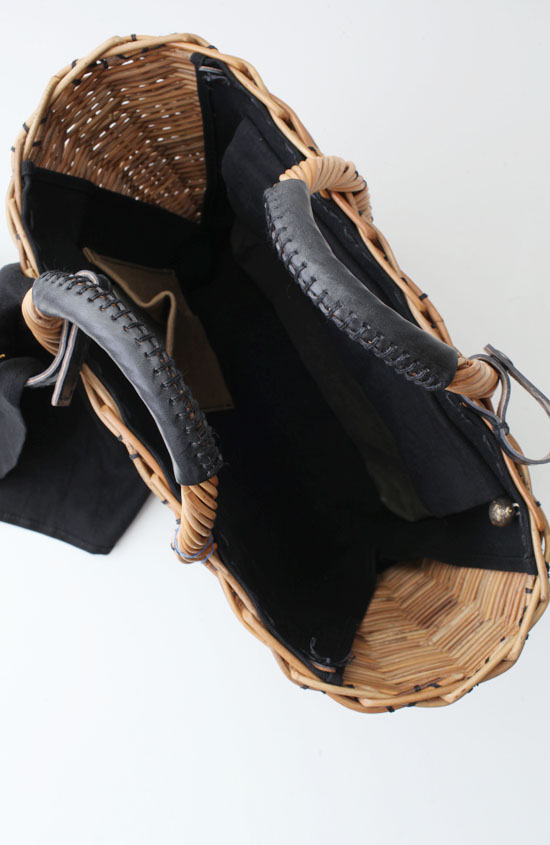 ebagos エバゴス ブライドル トート型かごバッグ