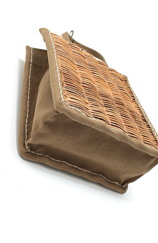 ebagos エバゴス 防水キャンバス・カゴ袋ハンド