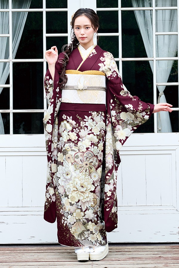 辻が花染めの赤い振袖【HIBIKI-006】｜振袖ギャラリー｜浜松市で成人式