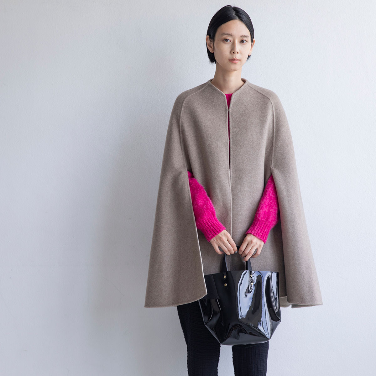 カシミヤリバーシブル ケープ - HARRISS GRACE - weeksdays