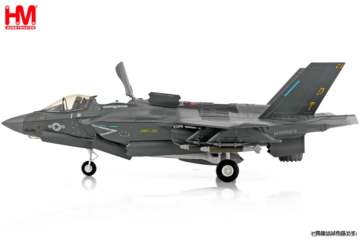 F-35B ライトニングII `VMFA-242 バッツ ビーストモード` (完成品