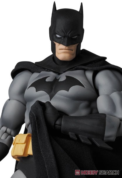 Mafex No.126 Batman `HUSH` Black Ver. (Completed) - HobbySearch