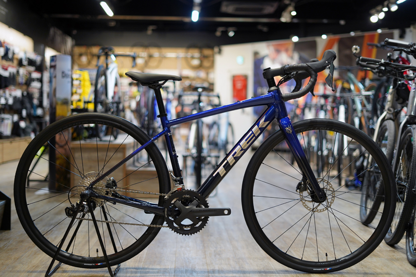 京都西店 TREK 2024年モデル の店頭在庫をご紹介いたします。11月25日