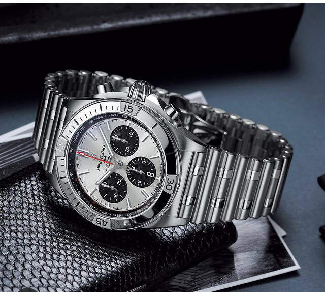 不動のフラグシップ、ブライトリング「クロノマット」。その起源と人気