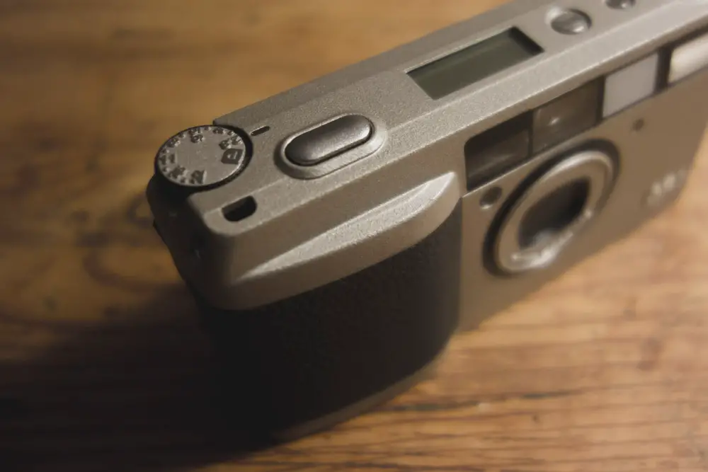 Ricoh GR1 - The Path to Enlightenment (part 2) - 35mmc