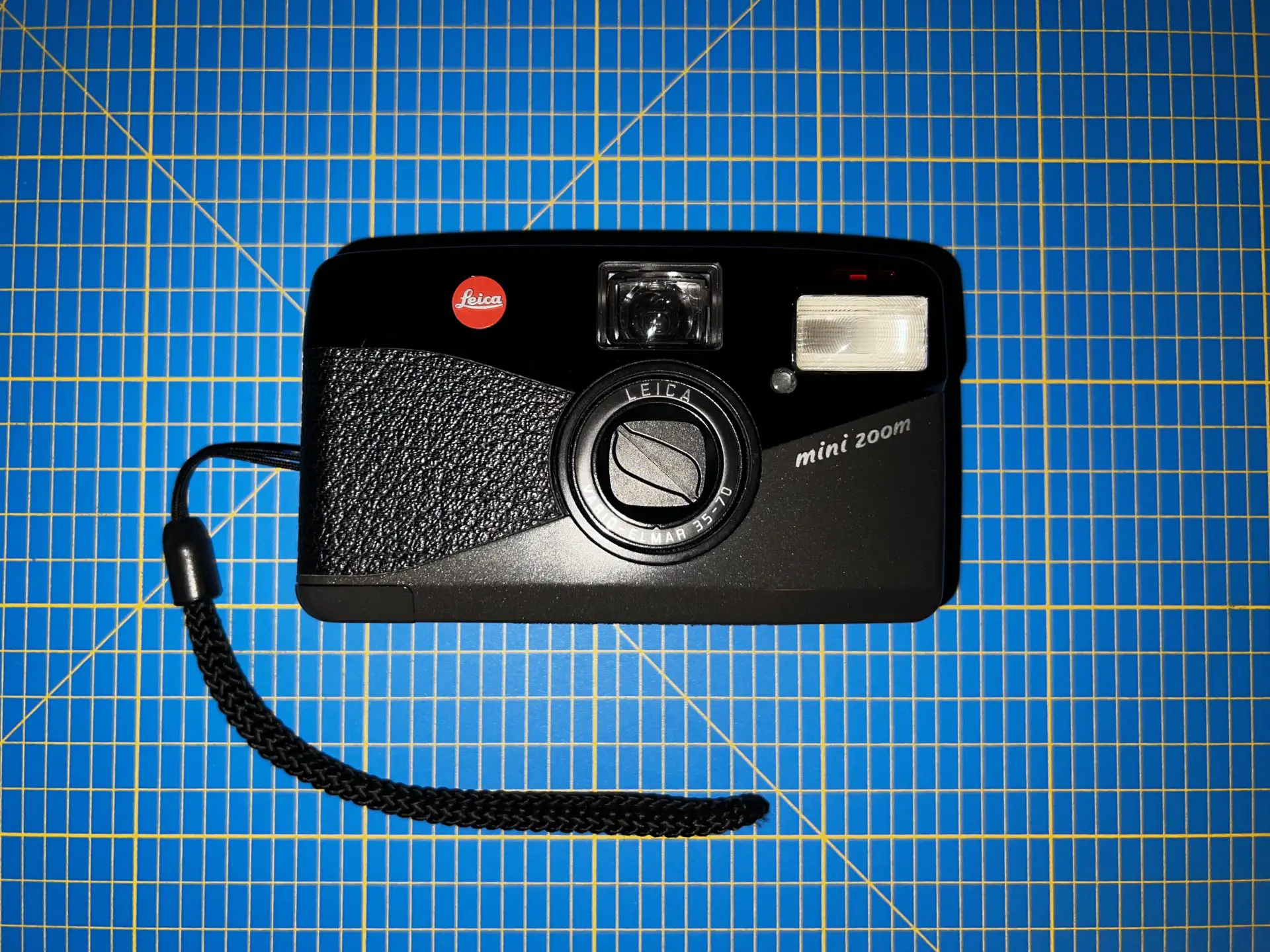 Leica Mini Zoom - A Whole (Test) Roll with Kodak Gold 200 - 35mmc