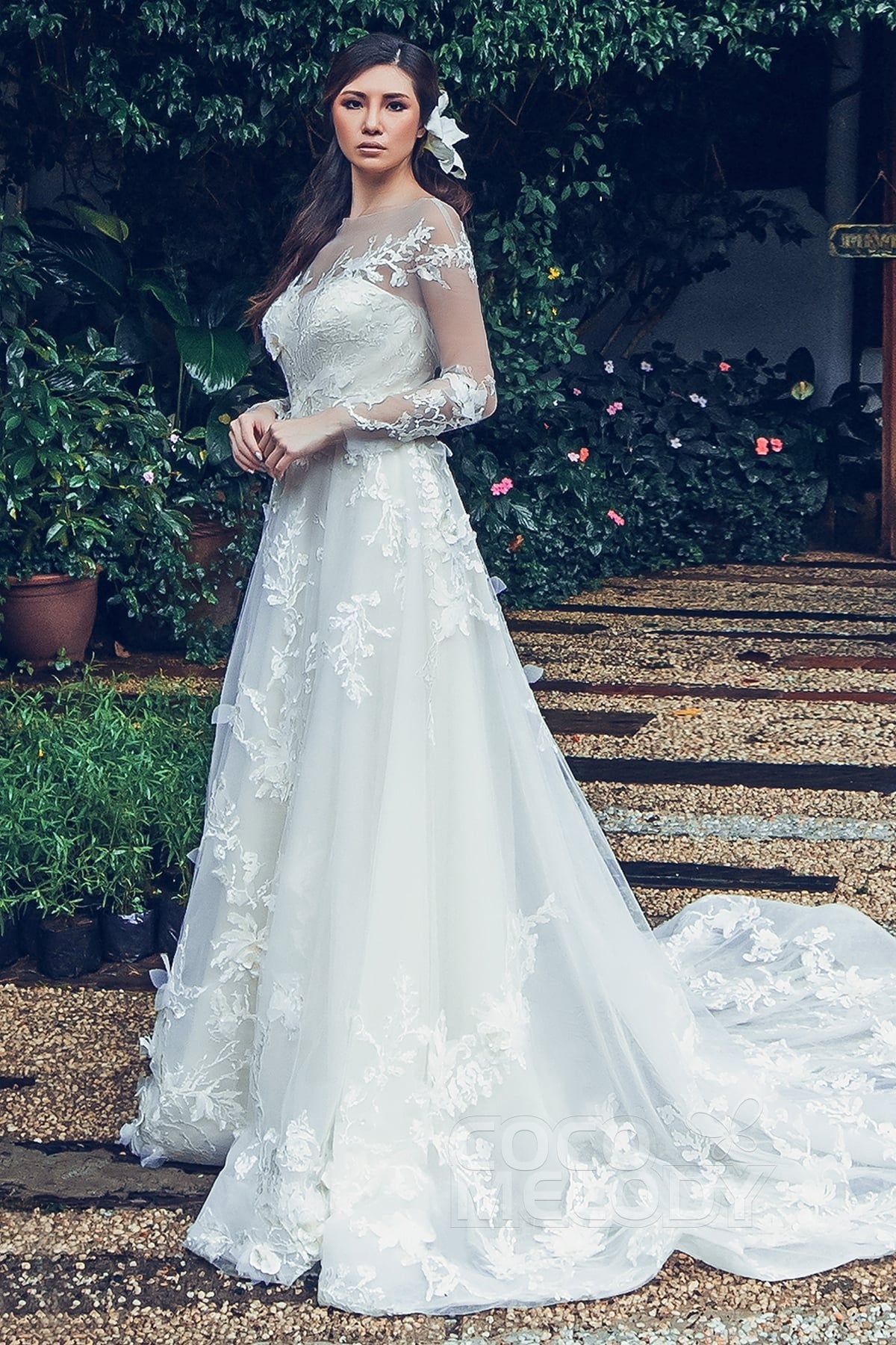 LD5713 詳細 | ウエディングドレスを格安で探すならCOCOMELODY