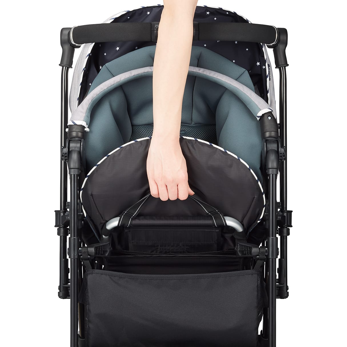 コンビ ホワイトレーベル スゴカルα 4キャス compact エッグショック