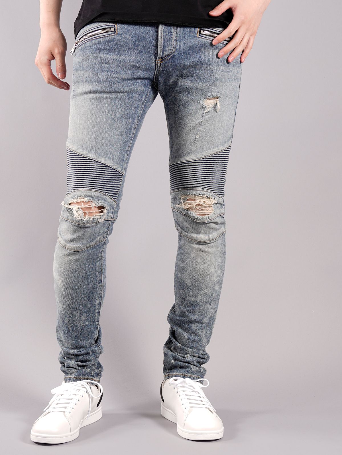 BALMAIN - SLIM DENIM JEAN 15 CM BLEACH DISTRESSED / バイカーパンツ