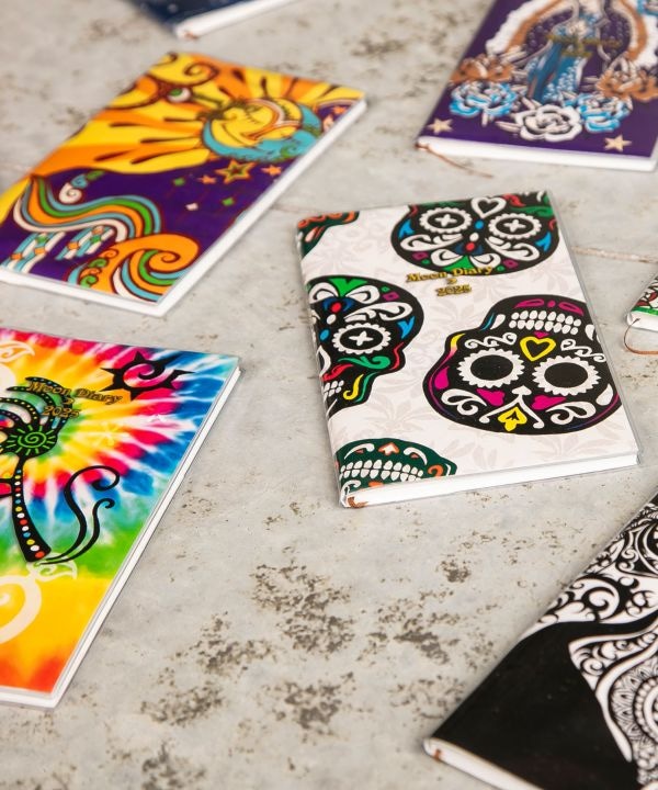 2025年スケジュール帳】ダイアリーA5スリム(YELLOW): 『チャイハネ