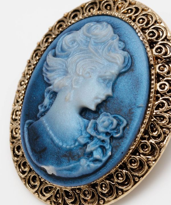 アンティークカメオブローチ(BROWN): 『欧州航路』