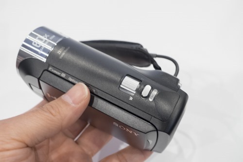 コスパがすごいっていうか、超手軽っていうか、この価格帯でもソニーが