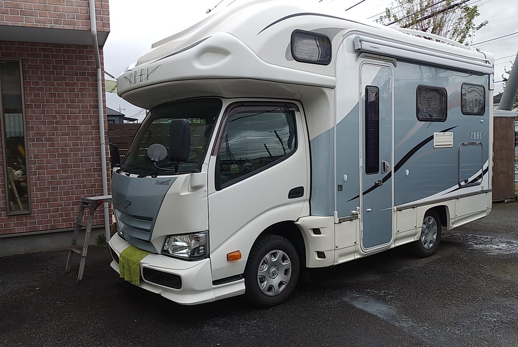 クレア キャンピングカーFRP紫外線対策クリアー仕上げ 完成 | エス