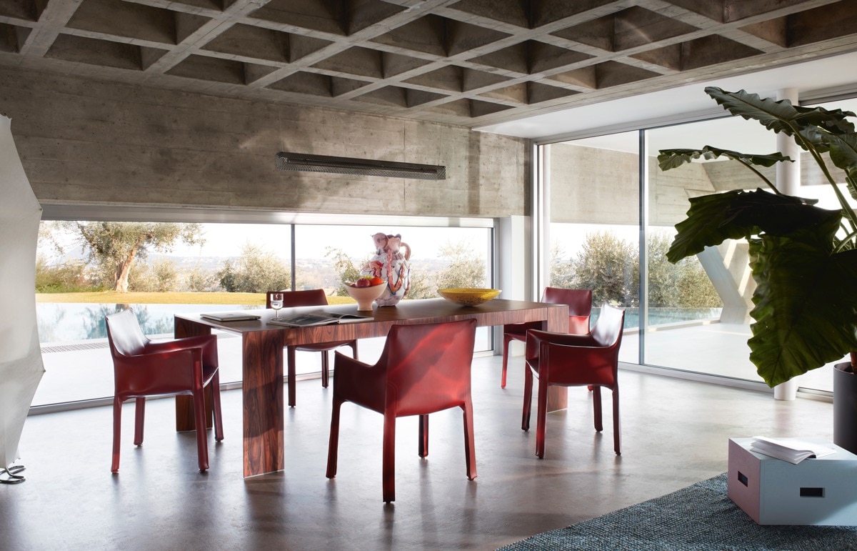 413 CAB（キャブ アームチェア） Cassina | カッシーナ・イクスシー