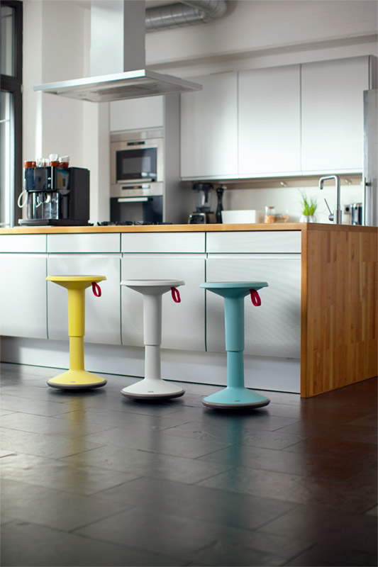 k*o様 Cassina IXC/カッシーナ 総革オットマン スツール/本革オ 【公式