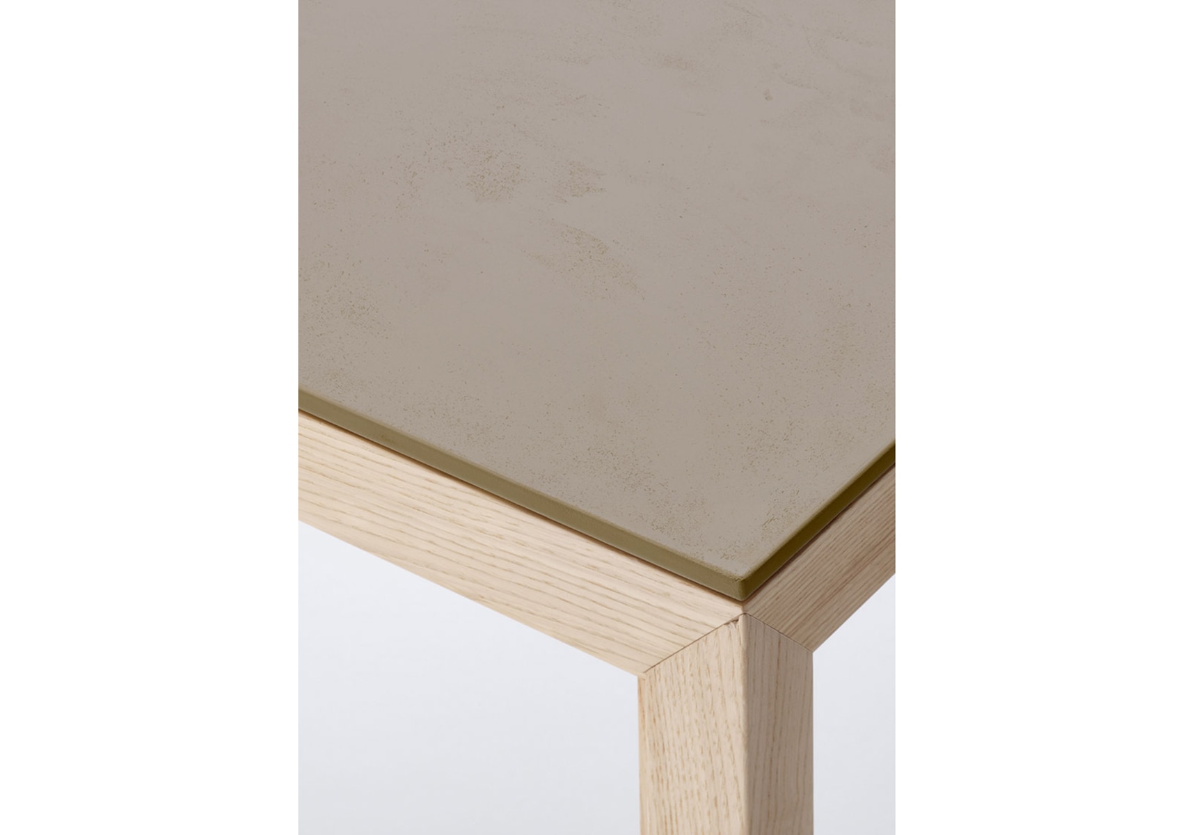 IXC(イクスシー）NINE テーブルナインテーブル|カッシーナ・イクスシー