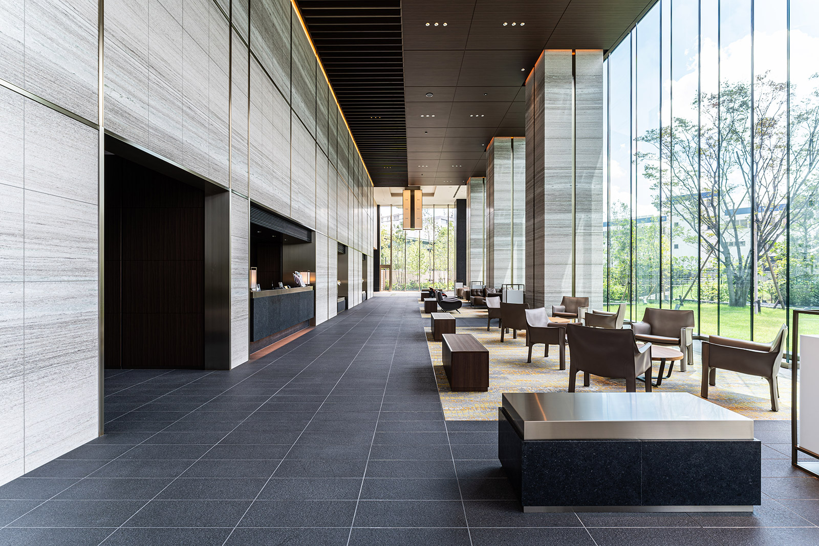 NAGOYA the TOWER- 納品事例 | カッシーナ・イクスシー