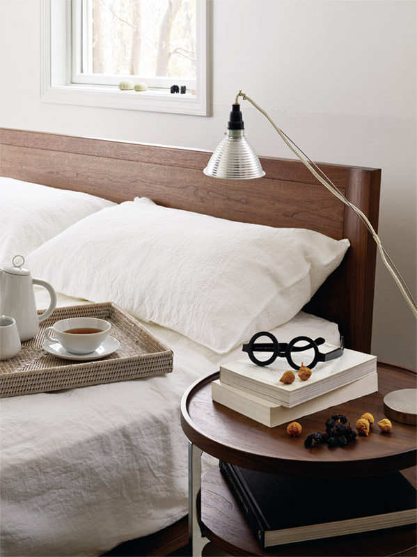 CALM sidetable (カーム サイドテーブル） IXC | カッシーナ・イクスシー