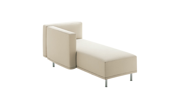 K02 GRANDANGOLO（グランダンゴロ システムソファ） Cassina