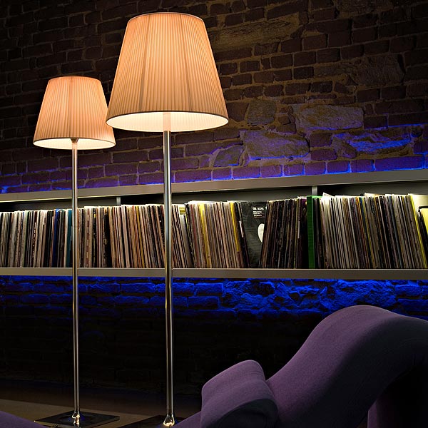 FLOS(フロス) KTRIBE F2ケートライブF2 フロアランプ|カッシーナ