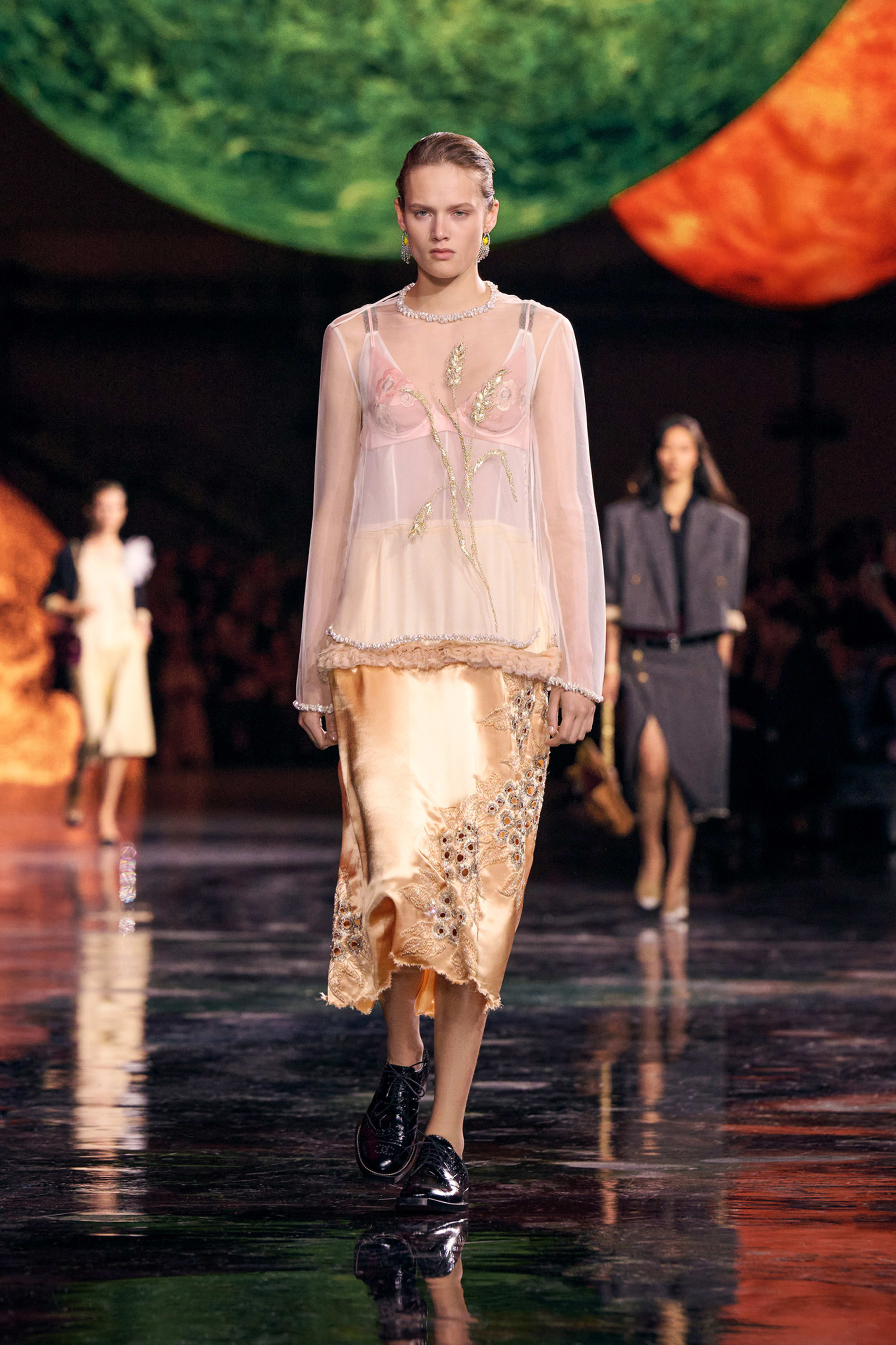 ロングスリーブ トップ - エンブロイダリー シルク オーガンザ