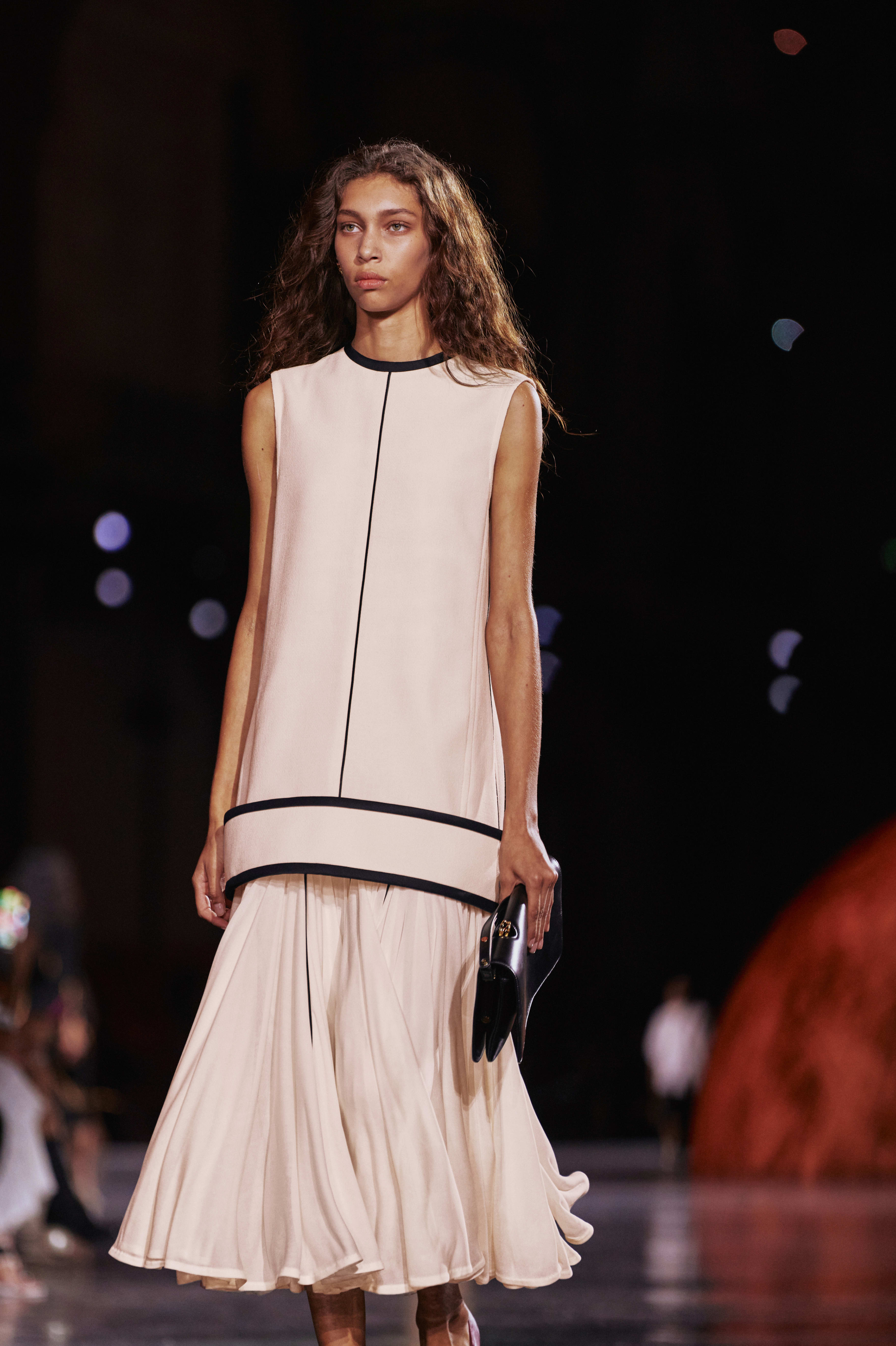 ロング ドレス - ウール ダブル クレープ、エクリュ & ブラック