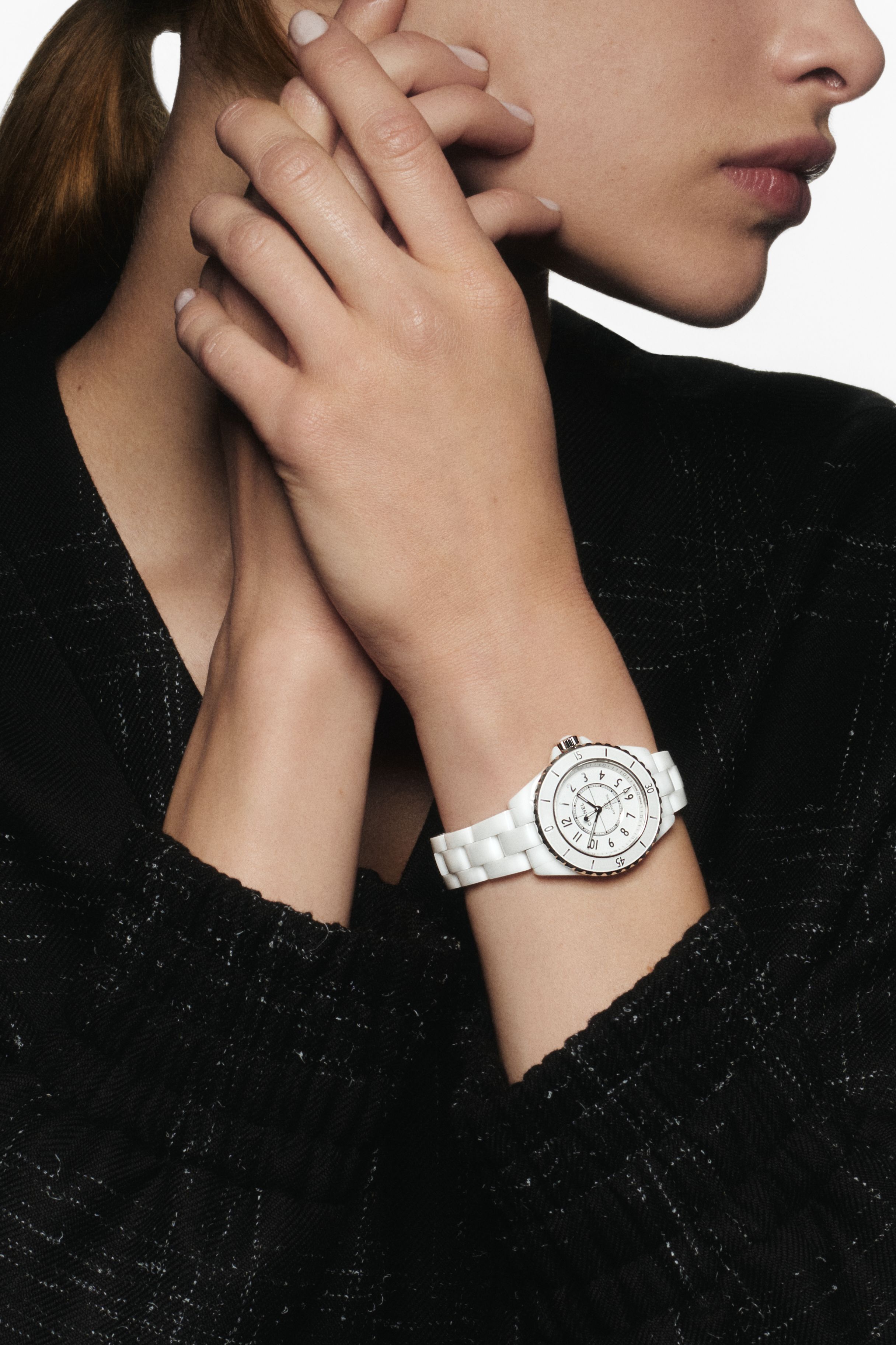 J12 キャリバー 12.2, 33 mm - ホワイト セラミック | CHANEL シャネル