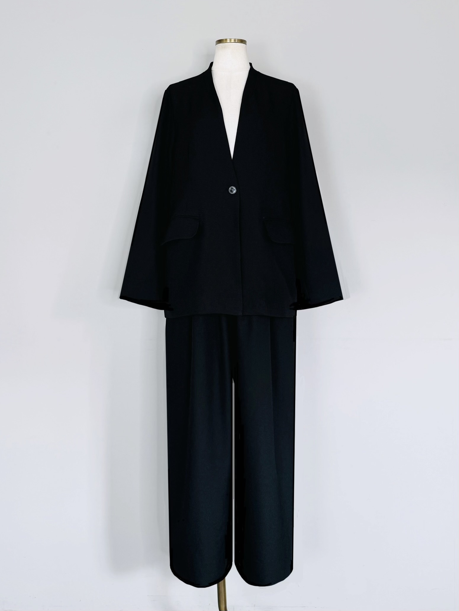 SELECT(セレクト) ストレッチツイルノーカラージャケット《SET UP