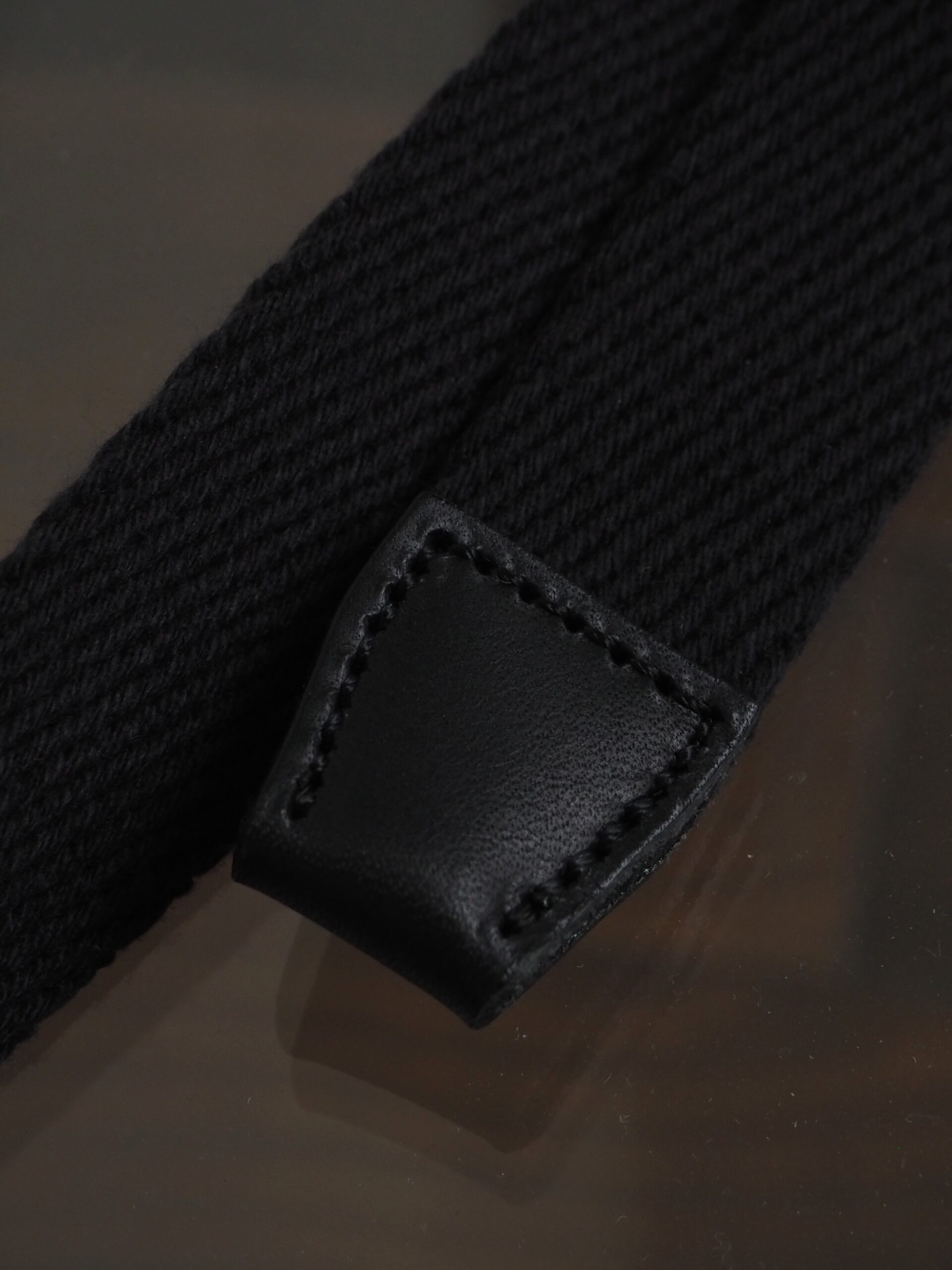 Hender Scheme】 日常使いに最適な新型バッグ “mini waist pouch