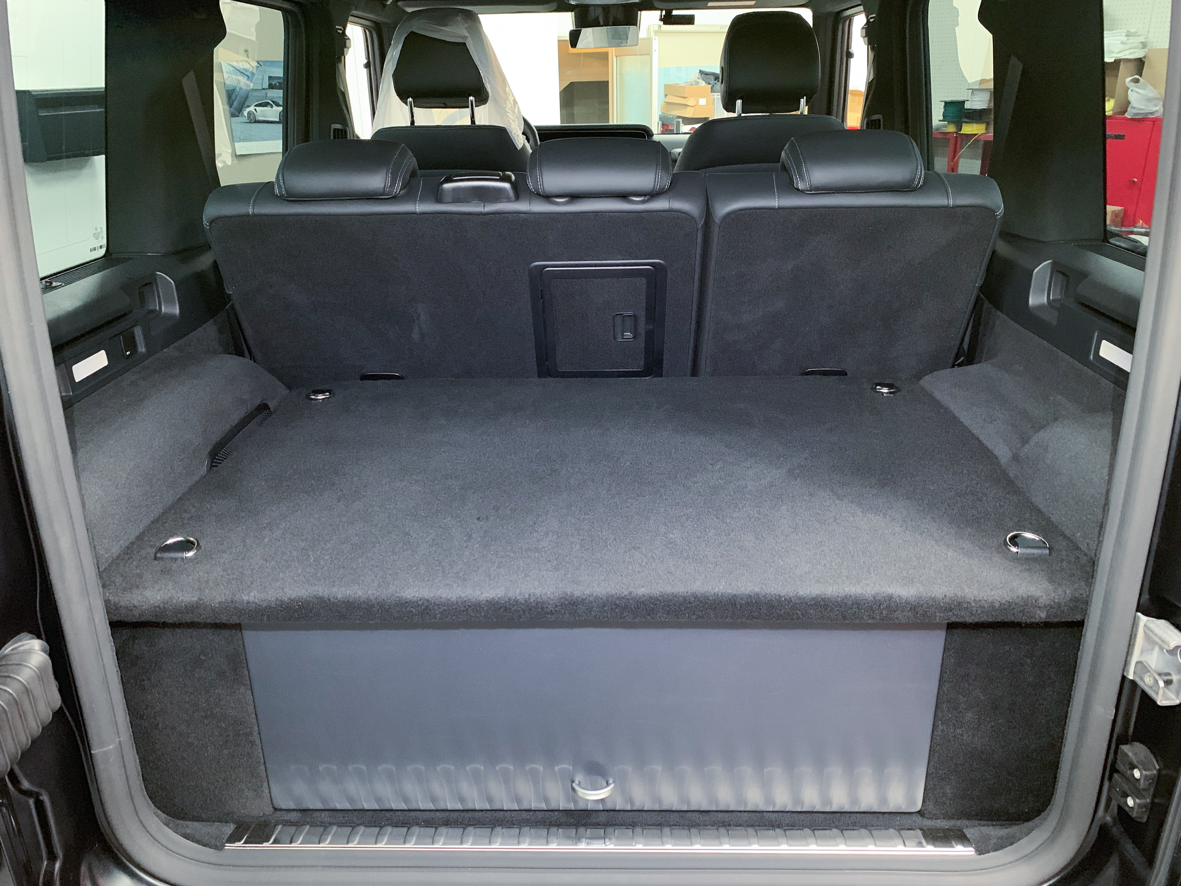 新型Gクラス用ラゲッジボード | クラフツ株式会社