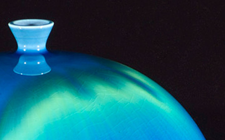 九谷焼 三代 徳田八十吉 花瓶 碧明耀彩 - CRAFTS DESIGN