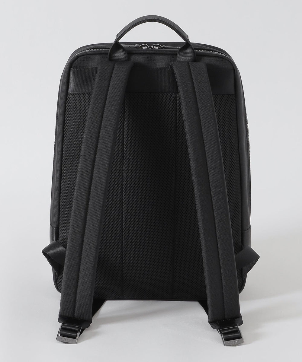 ライトウェイトコーデュラバリスティックスマートバックパック（バッグ