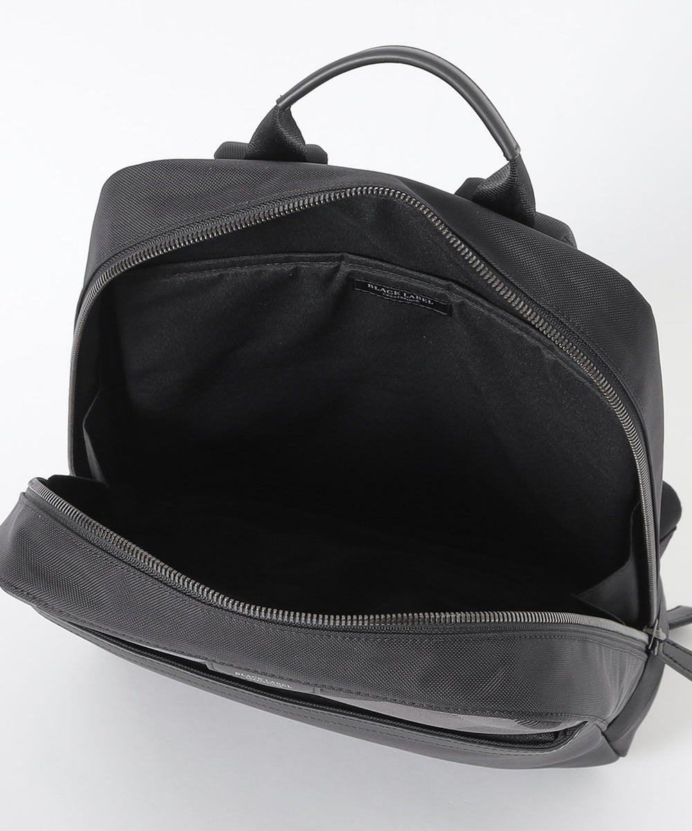 ライトウェイトコーデュラバリスティックスマートバックパック（バッグ